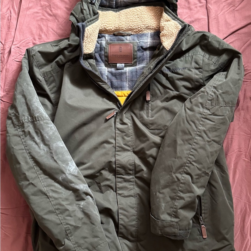 Eddie Bauer Men's Green Jacket